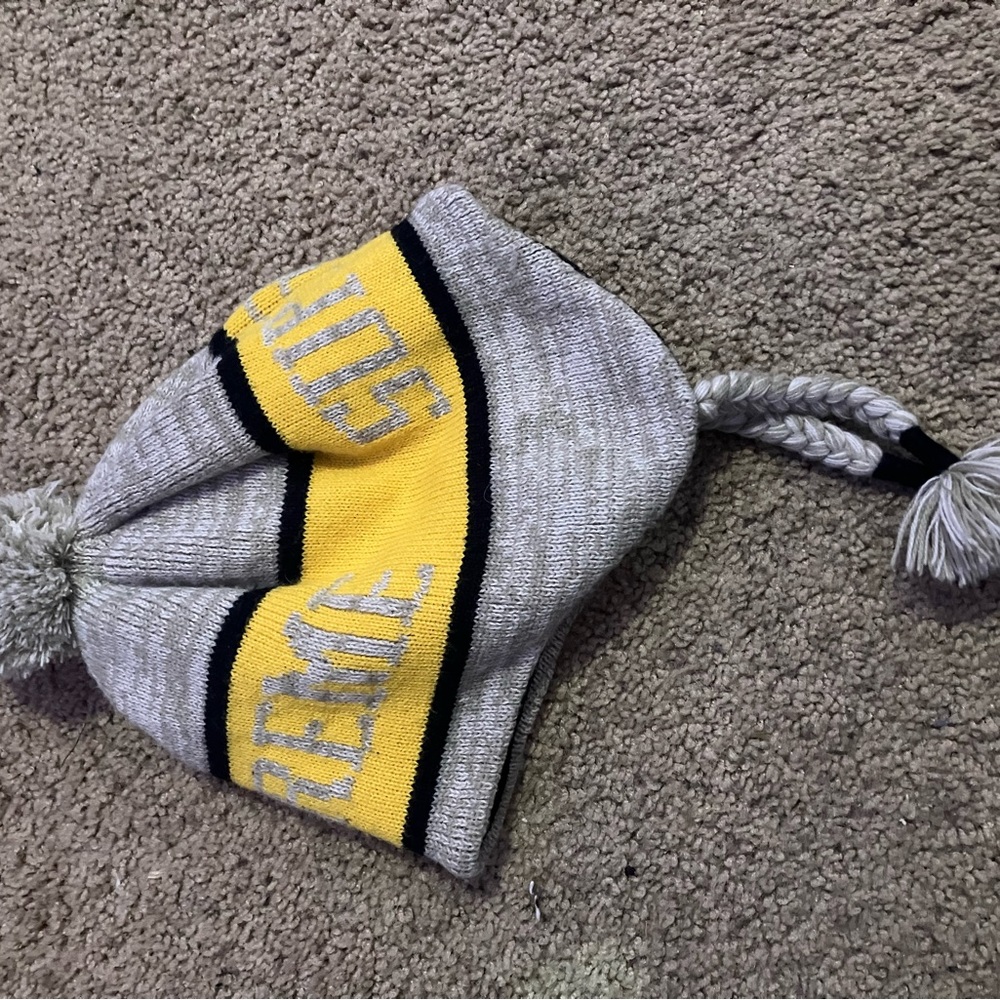 supreme beanie worn authentic with stock x tag